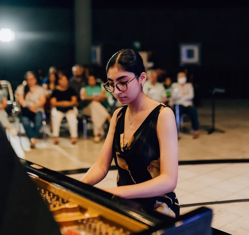Monserrat Velázquez